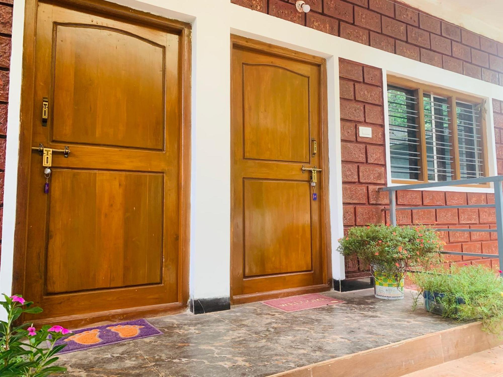 Dandeli Crocodile Valley Homestay エクステリア 写真