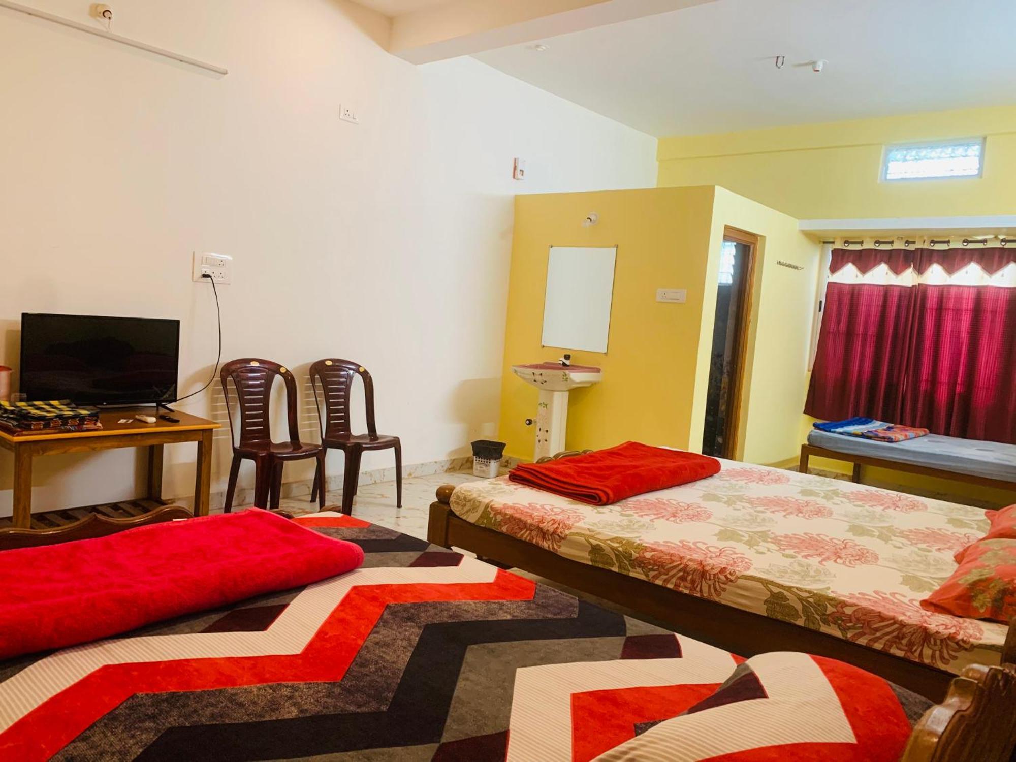 Dandeli Crocodile Valley Homestay エクステリア 写真