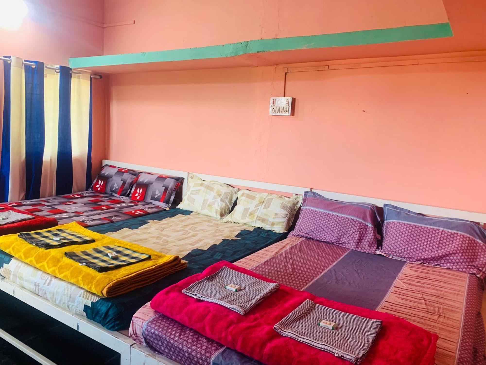 Dandeli Crocodile Valley Homestay エクステリア 写真